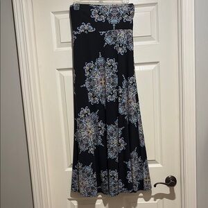 LulaRoe Black Maxi Skirt with Blue and Cream Pattern